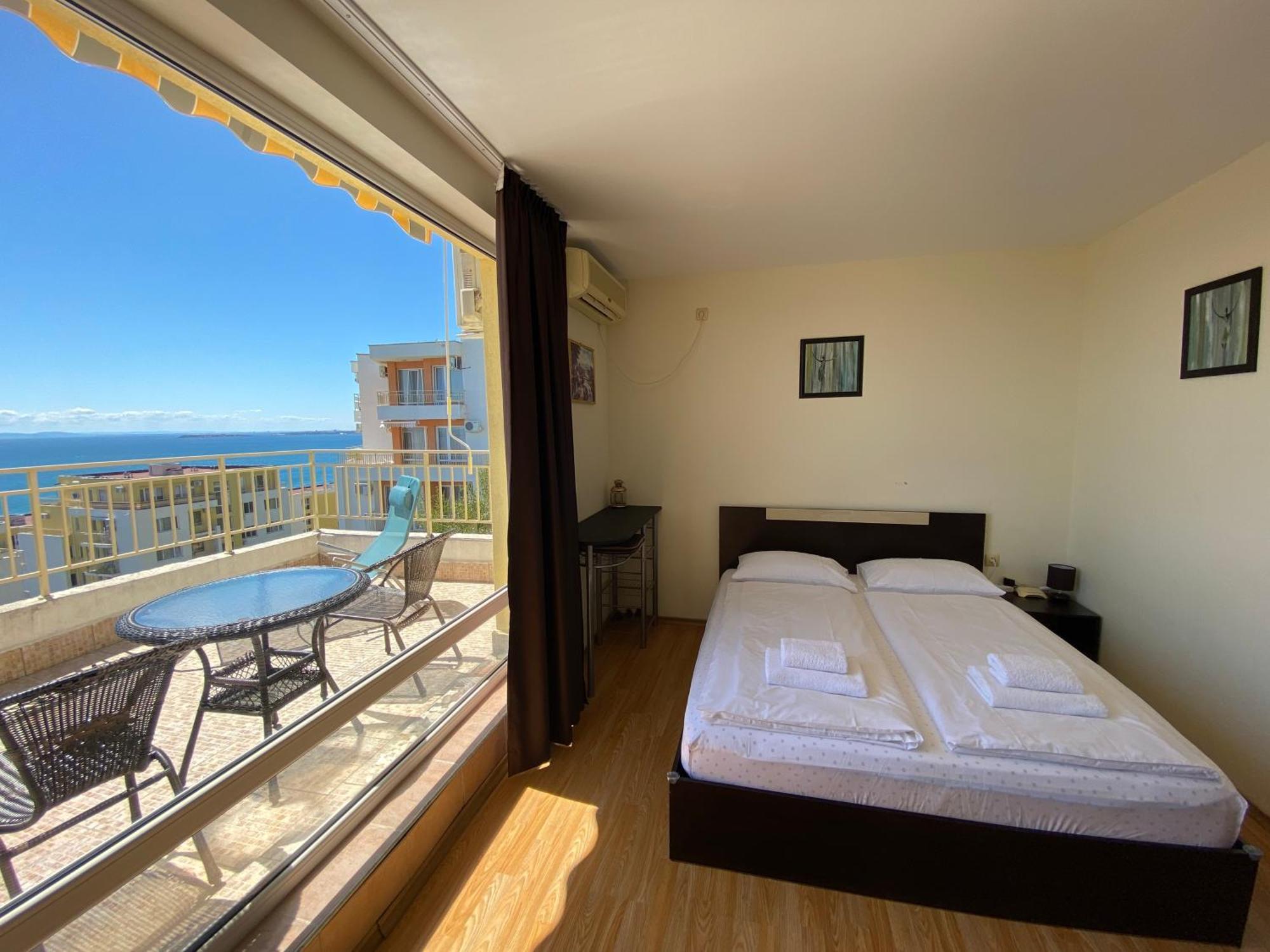 Sea View Panoramic Apartments, Fort Noks Crown Club Свети Влас Екстериор снимка